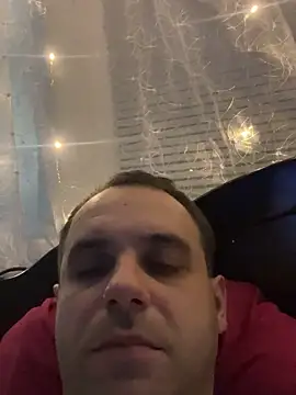 Snapshot of AndyLynn chatting on November 2025 09:15:02 PM AndyLynn online show from November 2025 09:15:02 PM