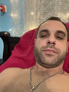 Snapshot of AndyLynn chatting on November 2025 06:07:02 PM AndyLynn online show from November 2025 06:07:02 PM