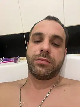 Snapshot of AndyLynn chatting on November 2025 06:39:01 PM AndyLynn online show from November 2025 06:39:01 PM