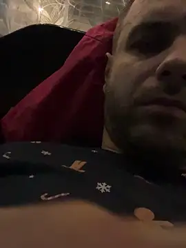 Snapshot of AndyLynn chatting on November 2025 07:01:02 PM AndyLynn online show from November 2025 07:01:02 PM