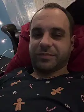 Snapshot of AndyLynn chatting on November 2025 08:33:02 PM AndyLynn online show from November 2025 08:33:02 PM