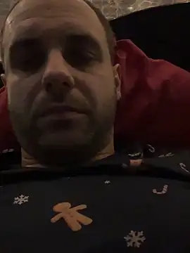 Snapshot of AndyLynn chatting on November 2025 05:48:01 PM AndyLynn online show from November 2025 05:48:01 PM