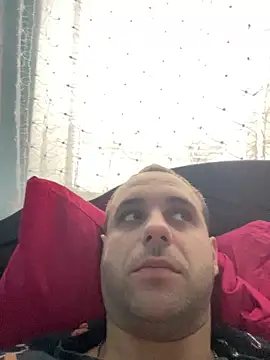 Snapshot of AndyLynn chatting on November 2025 10:30:01 AM AndyLynn online show from November 2025 10:30:01 AM