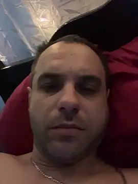 Snapshot of AndyLynn chatting on December 2025 07:09:01 PM AndyLynn online show from December 2025 07:09:01 PM