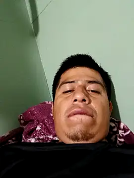 Penelargo1233r online show from December 2025 10:54:02 AM