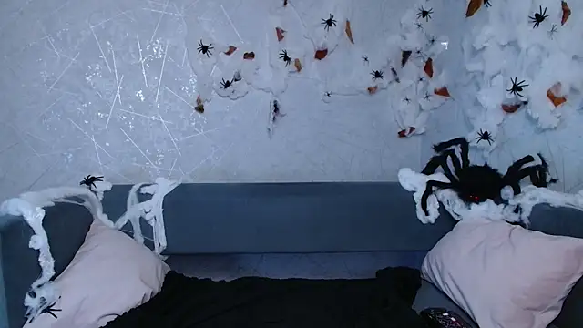 Snapshot of evaa_here_ chatting on October 2025 07:09:01 AM evaa here online show from October 2025 07:09:01 AM