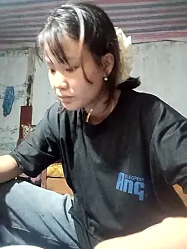 Snapshot of Lin-a- chatting on October 2025 05:02:02 AM Lin-a- online show from October 2025 05:02:02 AM