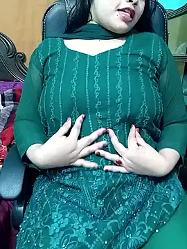 Snapshot of Porimoni22 chatting on November 2025 03:07:01 AM Porimoni22 online show from November 2025 03:07:01 AM