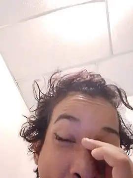 Snapshot of Teressa_Love chatting on November 2025 09:42:02 AM Teressa Love online show from November 2025 09:42:02 AM