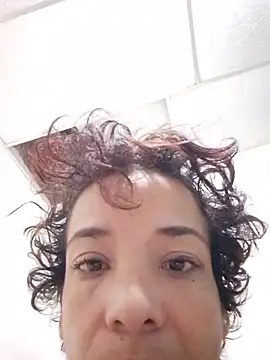 Snapshot of Teressa_Love chatting on November 2025 09:42:02 AM Teressa Love online show from November 2025 09:42:02 AM