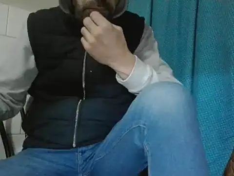 Snapshot of justmealex27 chatting on November 2025 01:13:01 PM justmealex27 online show from November 2025 01:13:01 PM