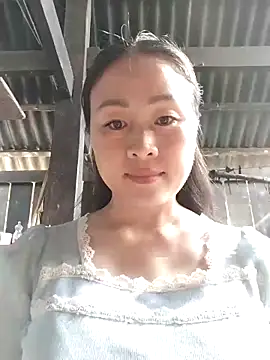 Snapshot of Spring-mky chatting on October 2025 02:15:01 AM Spring-mky online show from October 2025 02:15:01 AM