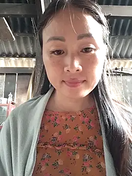 Snapshot of Spring-mky chatting on October 2025 04:13:02 AM Spring-mky online show from October 2025 04:13:02 AM