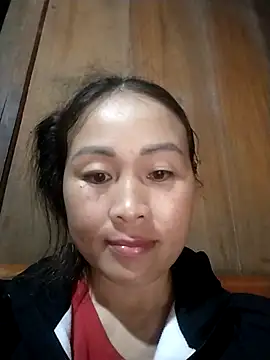 Snapshot of Spring-mky chatting on November 2025 12:28:02 PM Spring-mky online show from November 2025 12:28:02 PM