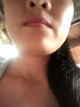 Snapshot of Spring-mky chatting on November 2025 03:16:02 AM Spring-mky online show from November 2025 03:16:02 AM