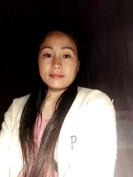 Snapshot of Spring-mky chatting on November 2025 05:14:02 PM Spring-mky online show from November 2025 05:14:02 PM