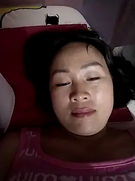 Snapshot of Spring-mky chatting on November 2025 09:51:02 PM Spring-mky online show from November 2025 09:51:02 PM