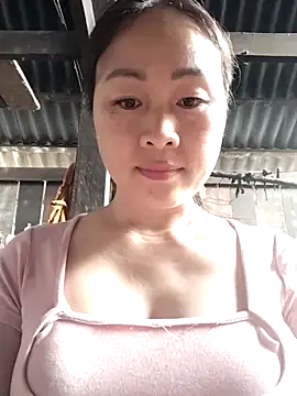 Snapshot of Spring-mky chatting on December 2025 01:46:02 AM Spring-mky online show from December 2025 01:46:02 AM