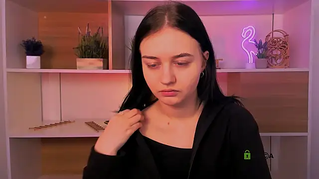 Snapshot of miki_ti chatting on November 2025 05:51:02 AM miki ti online show from November 2025 05:51:02 AM