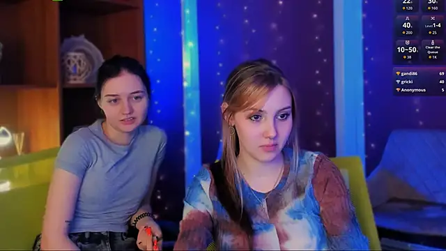 Snapshot of miki_ti chatting on November 2025 02:17:02 PM miki ti online show from November 2025 02:17:02 PM