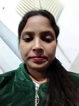 Anshika1431 online show from November 2025 05:58:02 PM