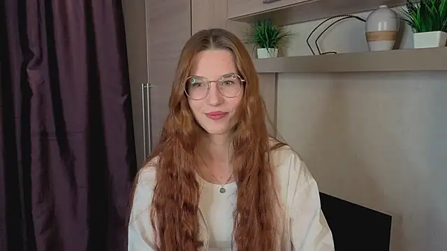 RachelColli online show from November 2025 02:07:02 PM