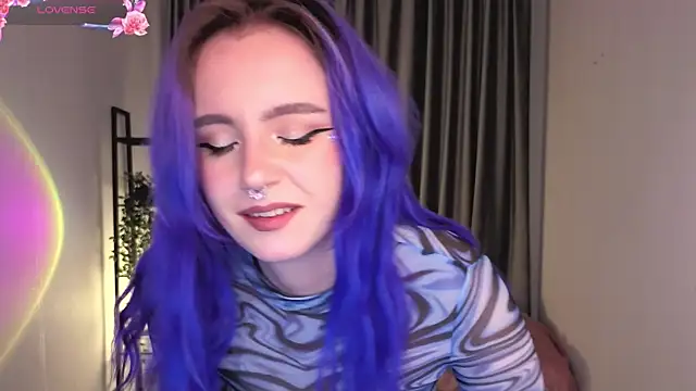 Snapshot of AleksaDivine chatting on October 2025 08:55:02 PM AleksaDivine online show from October 2025 08:55:02 PM