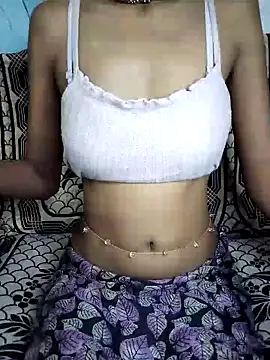 Snapshot of slim_girl69 chatting on October 2025 12:00:02 PM slim girl69 online show from October 2025 12:00:02 PM