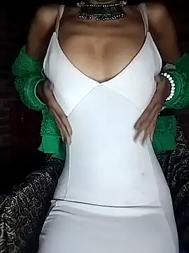 Snapshot of slim_girl69 chatting on November 2025 11:28:01 PM slim girl69 online show from November 2025 11:28:01 PM