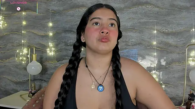 Snapshot of lilithst_ chatting on December 2025 08:25:01 PM lilithst online show from December 2025 08:25:01 PM