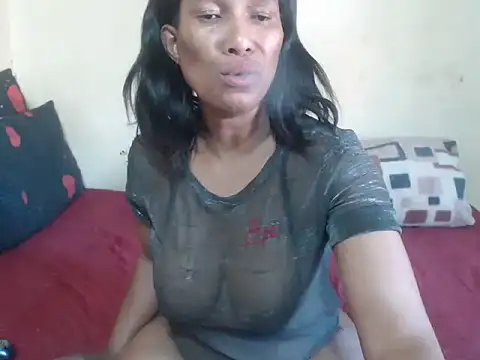 Snapshot of Phoenix_Curvy69x chatting on October 2025 01:51:02 PM Phoenix Curvy69x online show from October 2025 01:51:02 PM
