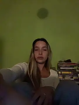 Snapshot of h_prado chatting on October 2025 04:13:01 AM h prado online show from October 2025 04:13:01 AM