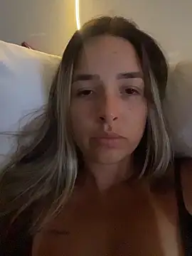 Snapshot of h_prado chatting on November 2025 09:57:02 PM h prado online show from November 2025 09:57:02 PM