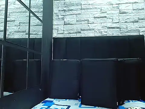 Snapshot of pether_hairy chatting on November 2025 01:00:01 AM pether hairy online show from November 2025 01:00:01 AM