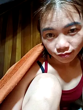 Snapshot of omai-ngot chatting on November 2025 08:22:02 PM omai-ngot online show from November 2025 08:22:02 PM