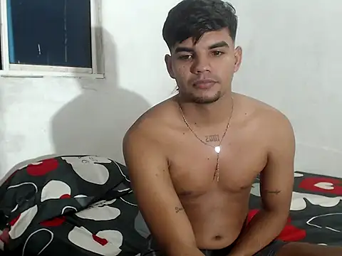 Snapshot of Charly_22cm chatting on October 2025 07:55:02 AM Charly 22cm online show from October 2025 07:55:02 AM