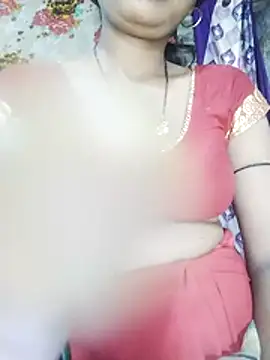 Snapshot of Hot_Lilly02 chatting on November 2025 05:18:02 AM Hot Lilly02 online show from November 2025 05:18:02 AM