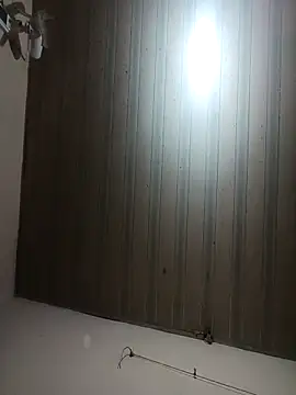 Snapshot of bullamon6549 chatting on October 2025 05:39:01 PM bullamon6549 online show from October 2025 05:39:01 PM