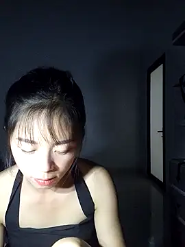 Snapshot of mochi_suka chatting on October 2025 12:28:02 PM mochi suka online show from October 2025 12:28:02 PM