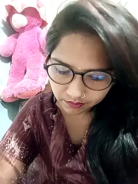 Snapshot of Vanshika1432 chatting on October 2025 06:13:01 AM Vanshika1432 online show from October 2025 06:13:01 AM