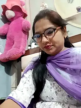 Snapshot of Vanshika1432 chatting on October 2025 03:50:02 AM Vanshika1432 online show from October 2025 03:50:02 AM