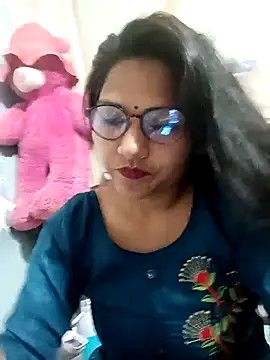 Snapshot of Vanshika1432 chatting on October 2025 04:53:01 AM Vanshika1432 online show from October 2025 04:53:01 AM