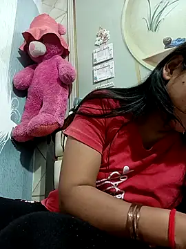 Snapshot of Vanshika1432 chatting on November 2025 02:46:01 PM Vanshika1432 online show from November 2025 02:46:01 PM