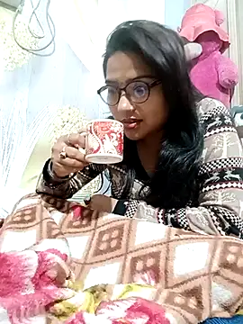 Snapshot of Vanshika1432 chatting on November 2025 07:18:02 PM Vanshika1432 online show from November 2025 07:18:02 PM