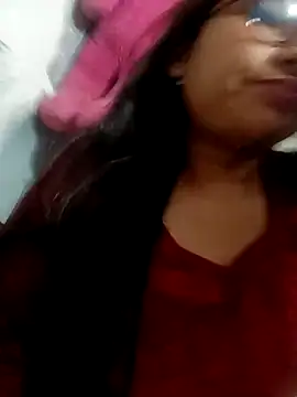 Snapshot of Vanshika1432 chatting on November 2025 07:36:03 PM Vanshika1432 online show from November 2025 07:36:03 PM