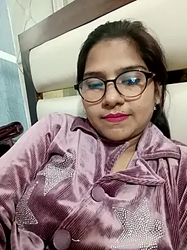 Snapshot of Vanshika1432 chatting on November 2025 12:59:03 PM Vanshika1432 online show from November 2025 12:59:03 PM