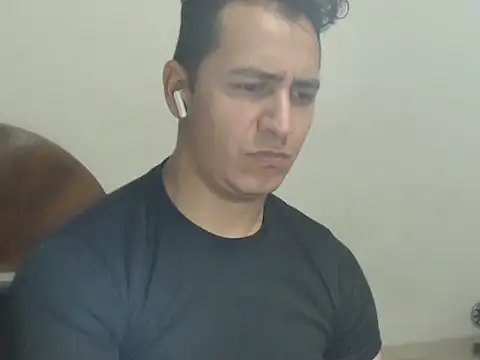 DarkTheKing online show from October 2025 05:11:02 AM