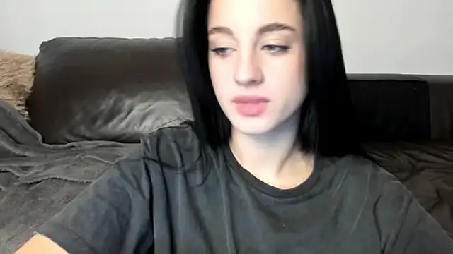 Snapshot of LexiSinnn chatting on November 2025 05:32:02 AM LexiSinnn online show from November 2025 05:32:02 AM