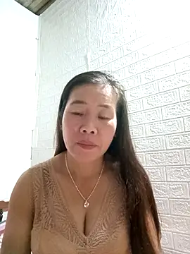 Snapshot of tabby-cat11 chatting on November 2025 01:43:02 PM tabby-cat11 online show from November 2025 01:43:02 PM