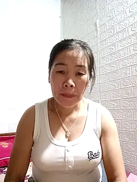 Snapshot of tabby-cat11 chatting on November 2025 03:18:02 AM tabby-cat11 online show from November 2025 03:18:02 AM